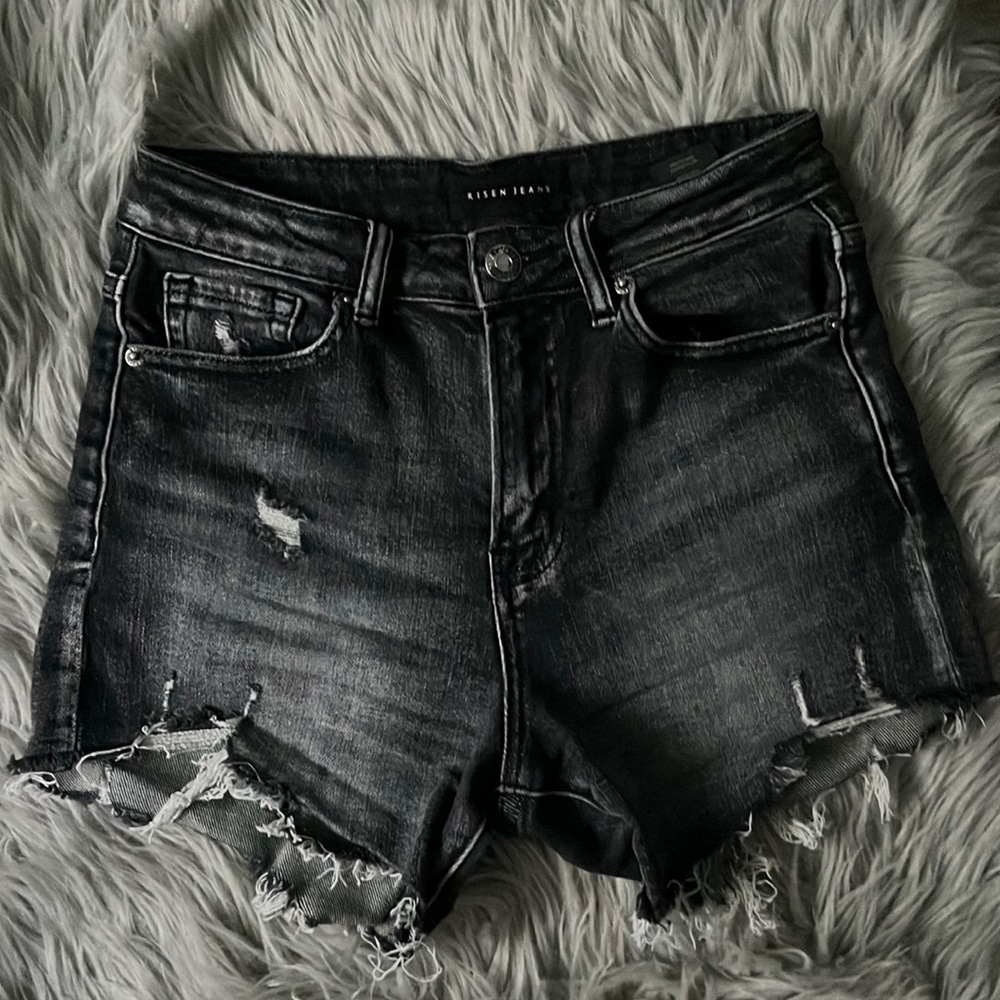 brand is Risen Jeans from a boutique. Size S, around 25-26 waist.